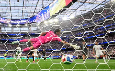 Iran mulakan kempen Piala Dunia penuh cabaran dengan seri 2-2 menentang New Zealand