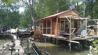 Koloni Setinggan Alamesra Diroboh: DBKK Tumbangkan 38 Rumah, 112 Lagi Disasarkan