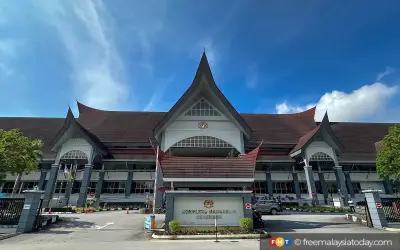 Mahkamah Tinggi Tolak Tuntutan Hak Penjagaan Anak Islam Guna Undang-Undang Persekutuan