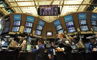 Nasdaq dijangka naik sebelum keputusan kadar pertama Warsh