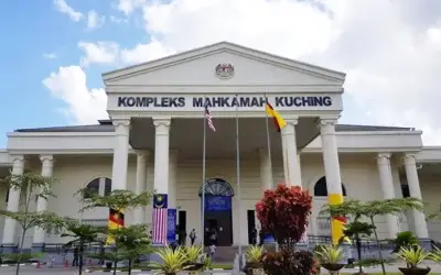 Pemandu lori Sarawak dipenjara 10 tahun, dirotan kerana menghamili remaja