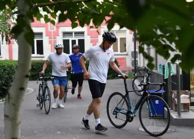 Rancangan realiti TV Kyrgyz latih penjawat awam untuk triatlon lawan obesiti