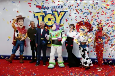 Taylor Swift cipta lagu baharu untuk Toy Story 5, keluar Jumaat ini