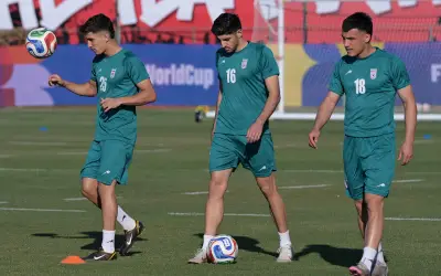 Visa pemain bola Iran tamat selepas Piala Dunia