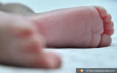 Wanita 22 tahun didakwa esok kes campak bayi dari tingkat 10 flat Johor Bahru