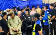 300 termasuk 12 pemimpin ajaran sesat ditahan di dewan sekolah