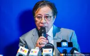 Abang Johari enggan jawab tarikh pilihan raya Sarawak