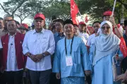 Amirudin dan Saifuddin temani Maszlee di Pusat Penamaan Puteri Wangsa