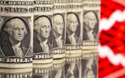 Dolar AS merosot, pasaran masih berwaspada risiko campur tangan yen
