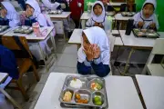 Ibu Pejabat Agensi Makanan Percuma Indonesia Dikepung Selepas Serbuan Penyiasat