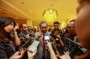 Johari nafikan dakwaan kapasiti berlebihan Malaysia, kaitkan dengan import negara ketiga