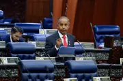 Kerajaan Kaji Kursus Bar Gua Gantikan CLP, Dewan Rakyat Dimaklumkan