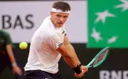 Mensik tumpaskan Rublev, mara ke suku akhir Terbuka Perancis