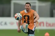 Messi mula perlawanan kumpulan Piala Dunia dari bangku simpanan