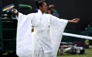 Naomi Osaka Atasi Jacquemot dengan Gaya Kimono 'Kill Bill' di Wimbledon
