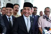 Onn Hafiz sanggup lepas jawatan MB Johor daripada duduk sama meja dengan DAP