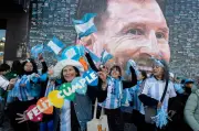 Peminat Argentina di Piala Dunia dari pelbagai negara dan latar belakang