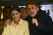 Pertelingkahan Keluarga Bolsonaro: Michelle Tuduh Anak Tiri Kurang Ajar
