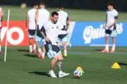 Piala Dunia Ke-6: Scaloni Kata Dunia Tunggu Messi Kembali
