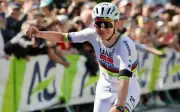 Pogacar bawa Del Toro dan Yates ke Tour de France kelima