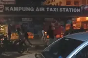 Polis Tangkap 18 Lelaki Selepas Dua Pergaduhan di Kampung Air