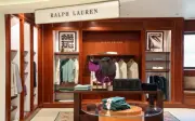 Ralph Lauren Menangi Peminat China pada Harga Berpatutan