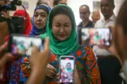 Rosmah Mansor buat laporan polis dakwaan rumah mewah RM55 juta di AS
