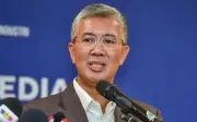Tengku Zafrul cadang tanding PRU16 di Selangor