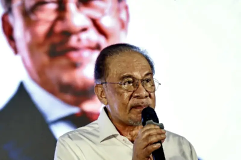 Anwar gesa Johor utamakan rakyat, bukan projek mega seperti JS-SEZ dan RTS