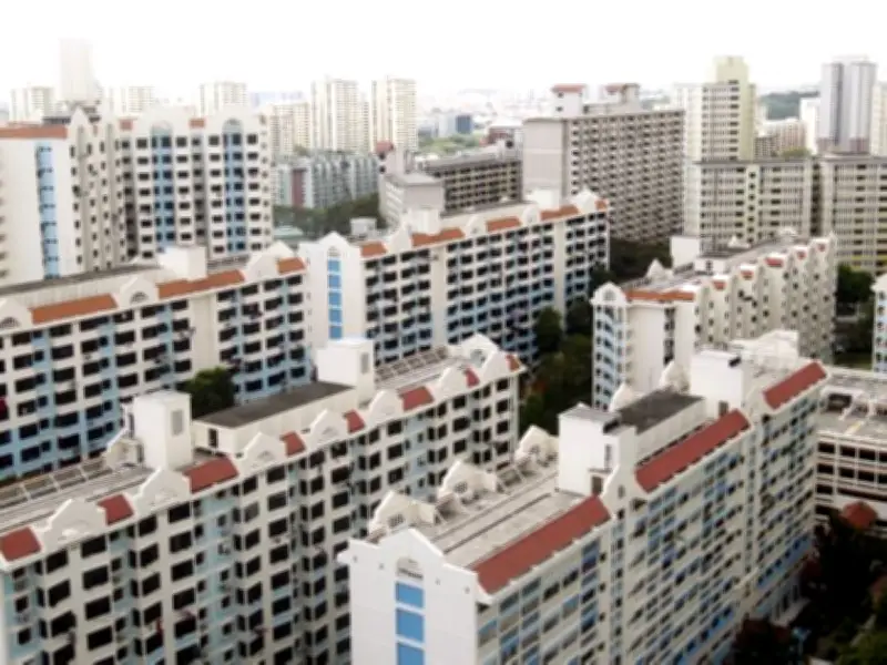 Harga jualan semula HDB Singapura jatuh suku kedua, rumah persendirian naik 0.5%