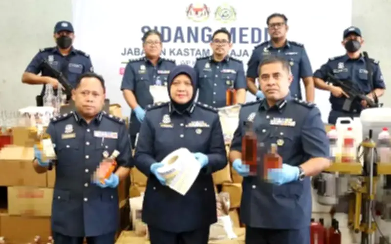 Kastam KL rampas barang seludup bernilai RM2.57 juta