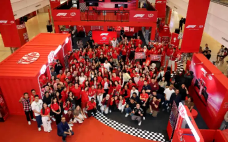 KitKat bawa keseronokan F1 ke pusat beli-belah Malaysia