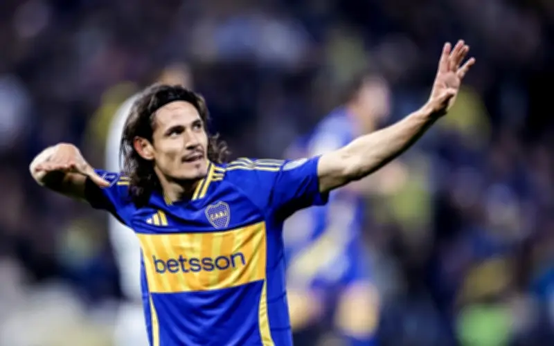 Penyerang Uruguay Cavani Tinggalkan Boca Juniors Selepas Tiga Tahun