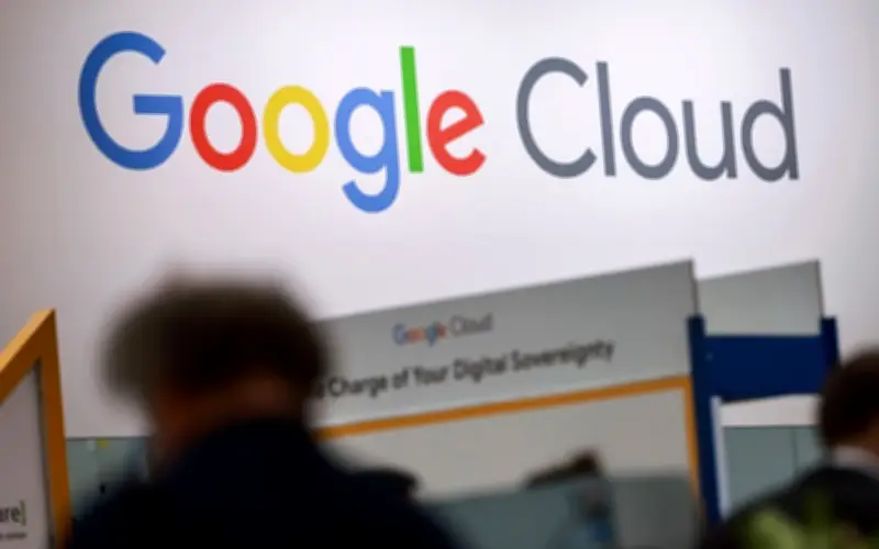 Perlumbaan AI lemahkan ikrar iklim Google dan Amazon