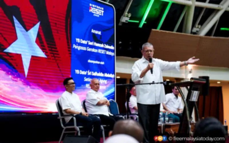 Pilih sesiapa kecuali PH, Saifuddin pesan pengundi Johor