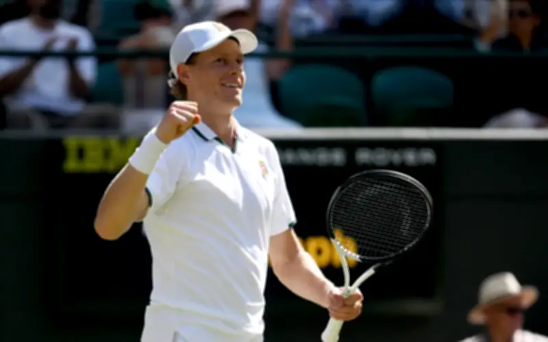 Sinner atasi panas, sedia hadapi Djokovic di separuh akhir Wimbledon