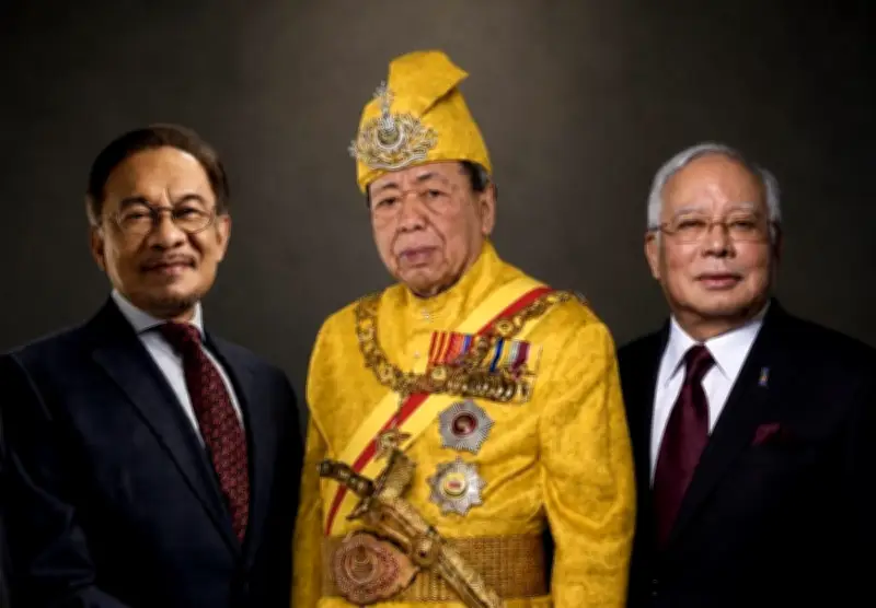 Sultan Selangor puji Najib, Anwar, kecam Lim Guan Eng projek LRT3