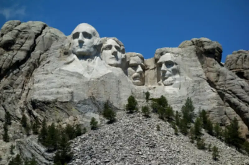 Trump mulakan hujung minggu ulang tahun ke-250 AS di Mount Rushmore