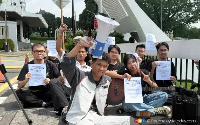 Kumpulan pelajar minta tindakan tatatertib terhadap 2 mahasiswa digugurkan