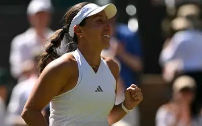 Pegula mara ke suku akhir Wimbledon selepas comeback