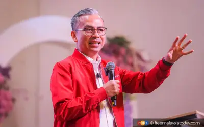 PH nafi 'copy paste' manifesto BN, cadang Onn Hafiz 'tiru' semangat KJ