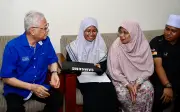 13 anak YKM cemerlang SPM 2025 terima bantuan menara gading
