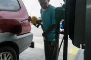 Hampir 200,000 pemilik pikap dan 4WD dapat tambahan 100 liter diesel subsidi