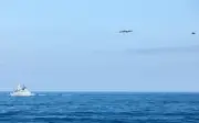 Jet F-35 UK cegat pesawat Rusia dekat kapal induk HMS Prince of Wales