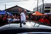 Lawatan PM Anwar pacu semangat jentera PH di Machap dan Layang-Layang