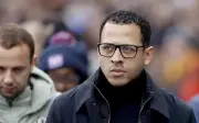 Paris FC sahkan Rosenior sebagai jurulatih baharu