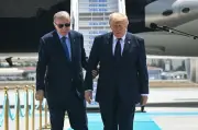 Trump tiba di Ankara untuk sidang kemuncak Nato, desakan sekutu pada belanjawan tentera